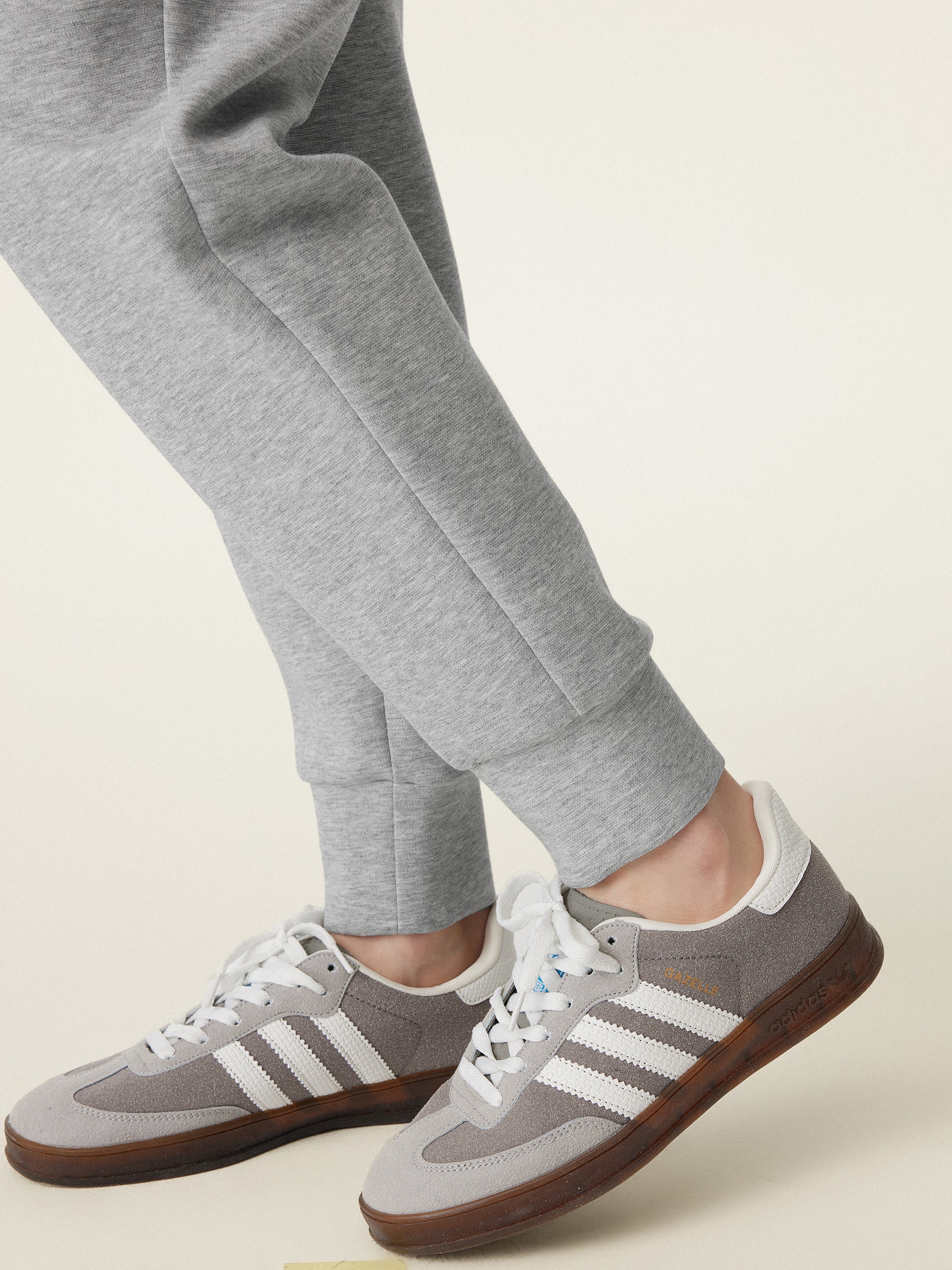 Mid Rise Pull-on Jogger with Pockets