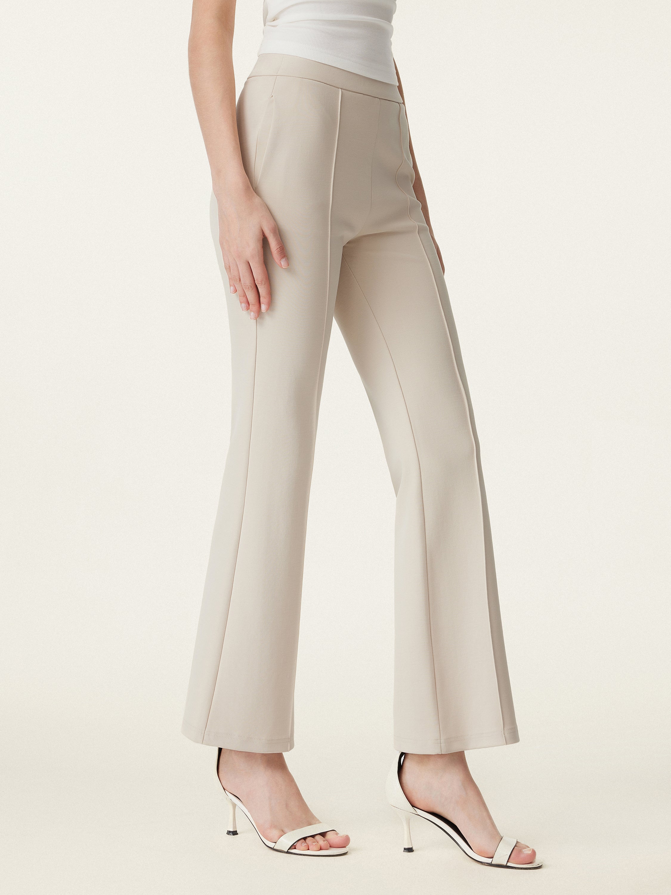 Mid Rise Pull-on Flare Pant