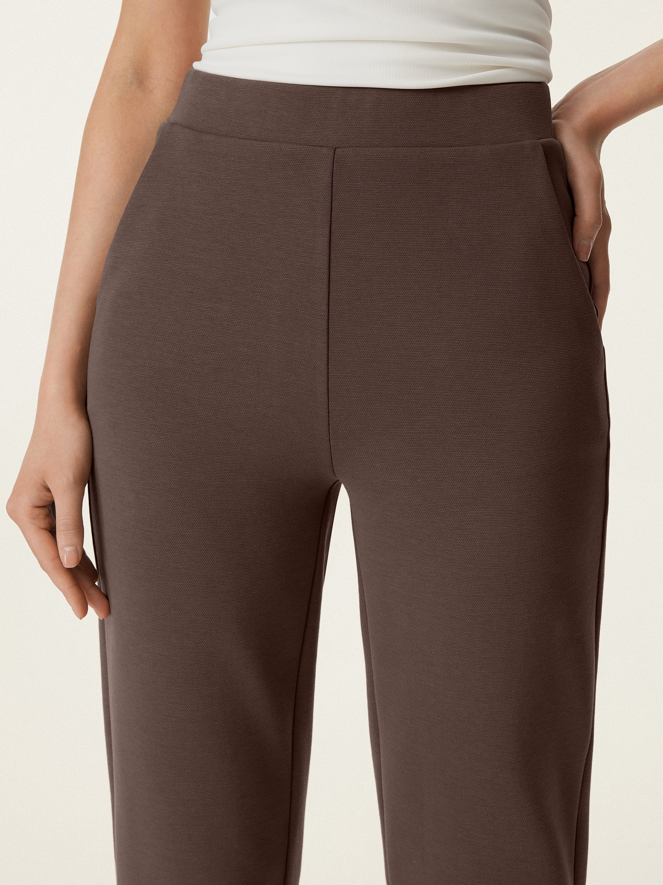 Mid Rise Pull-on Jogger with Pockets