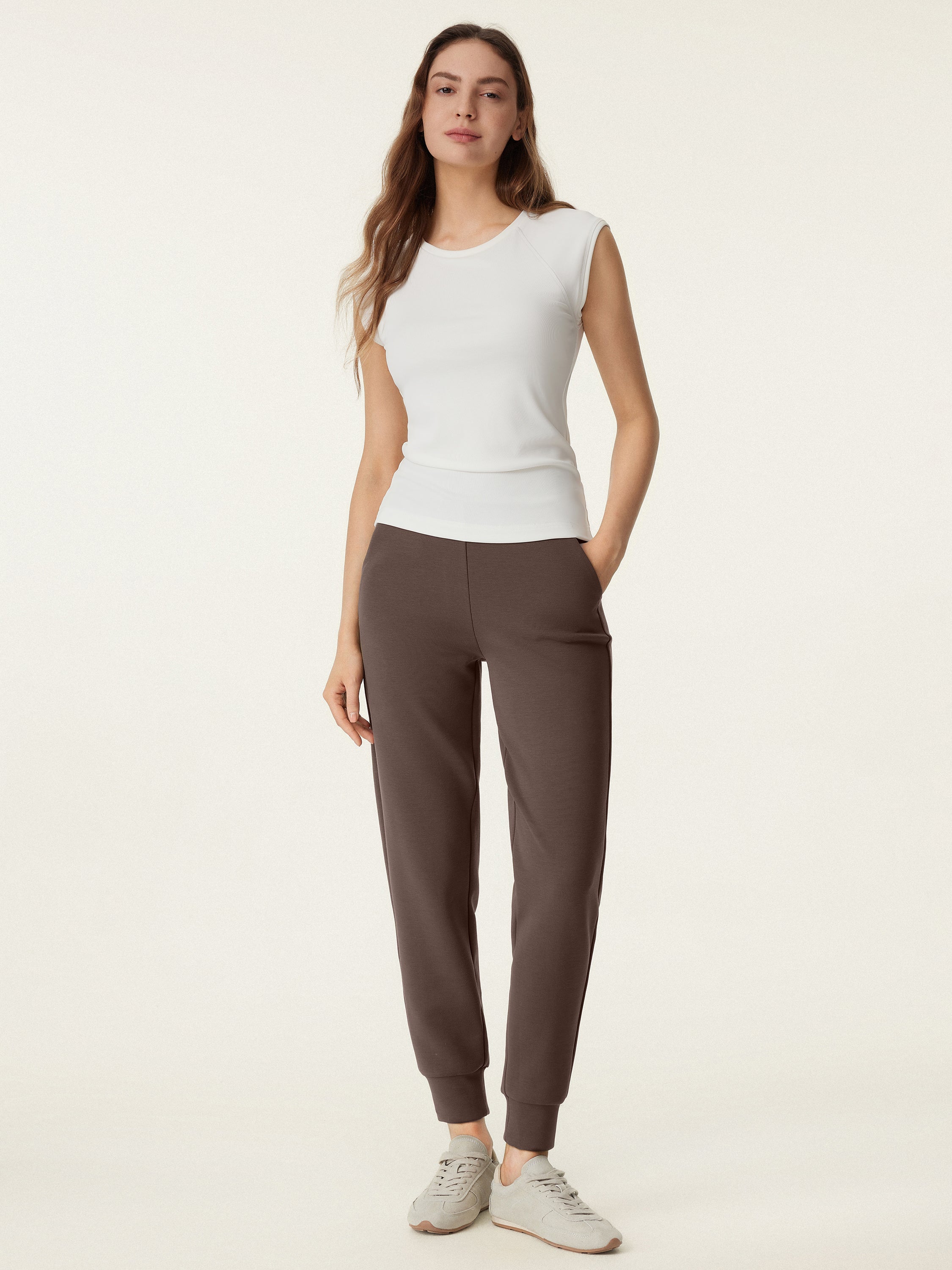 Mid Rise Pull-on Jogger with Pockets