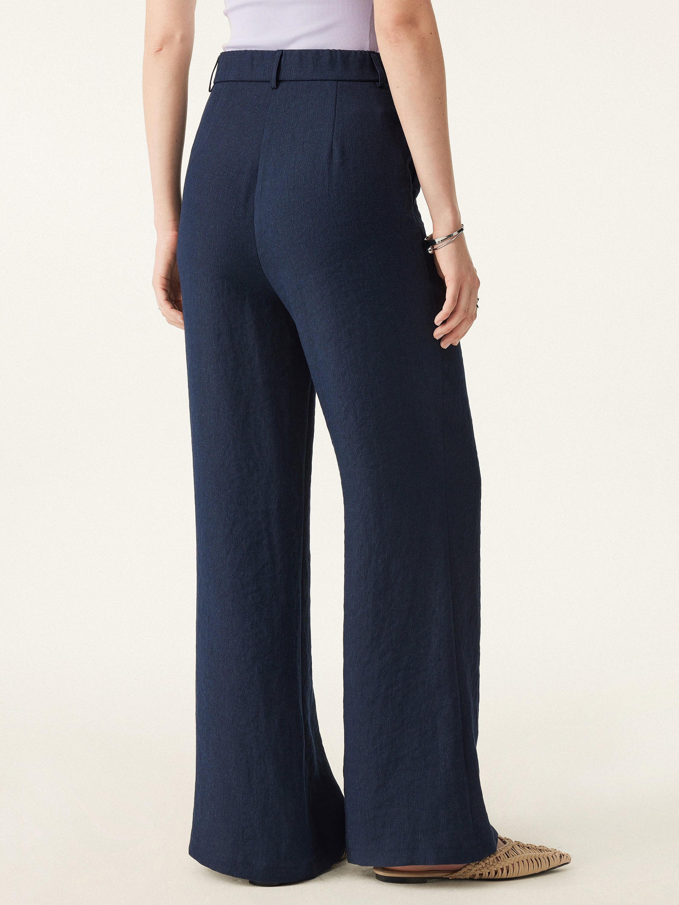 European Linen Mid Rise Flared Pant with Pockets