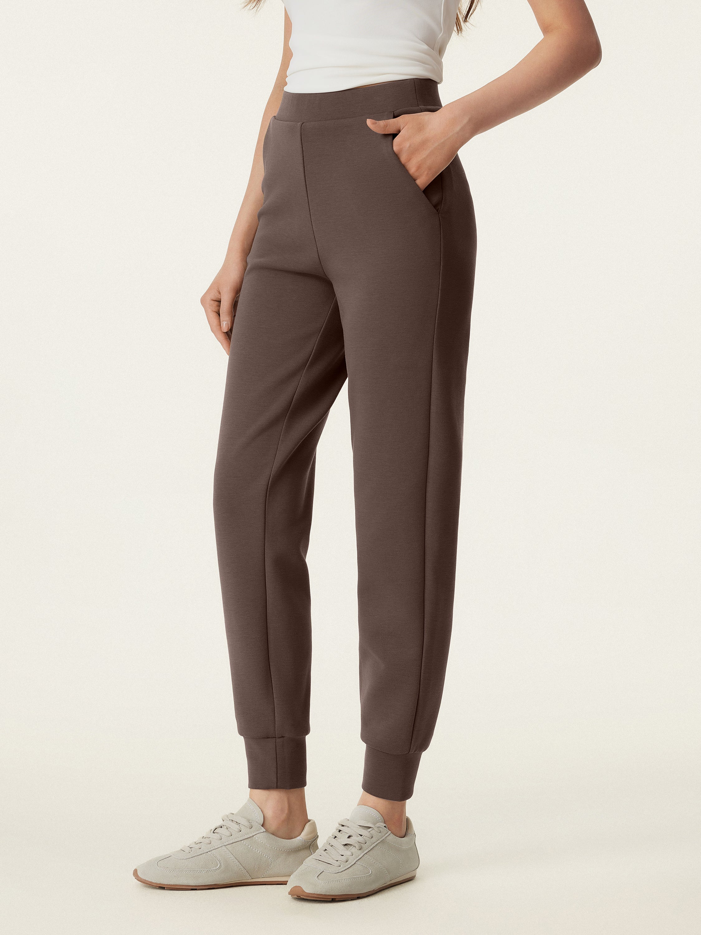 Mid Rise Pull-on Jogger with Pockets